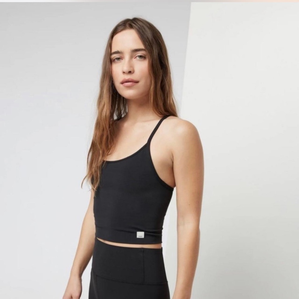 Vuori all the feels tank top NWOT
